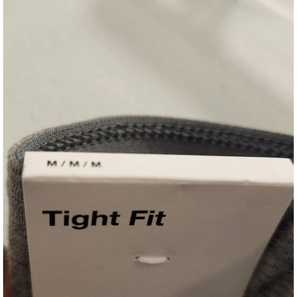 Nike leggings GIRLS SIZE MEDIUM - Picture 4 of 5